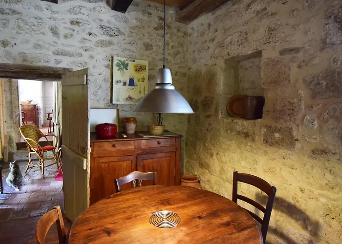 Maison En Pierre à - Clévacances 3 Clés