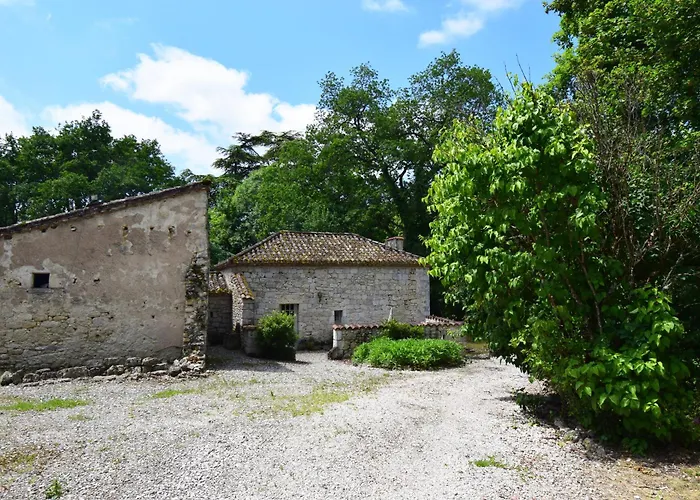 Maison En Pierre à - Clévacances 3 Clés Villa